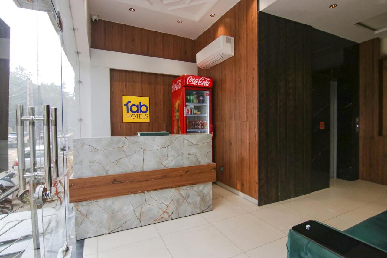 Fabhotel Spring Amritsar Exterior foto